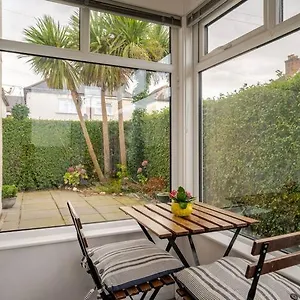 Holiday home Ekaya Cozy, Belfast
